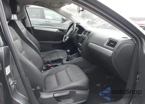 2012 Volkswagen Jetta 2.0L Tdi z USA, uszkodzony, nr VIN 3VW3L7AJ7CM417053